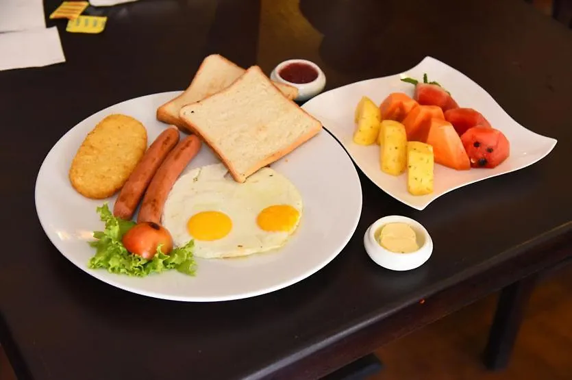 Travel Kingdom In Negombo Hotel Sri Lanka